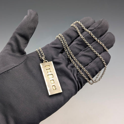 1977年 英国 純銀製 ジュビリーインゴットペンダント計39.1g 純銀ネックレス付 EJLd